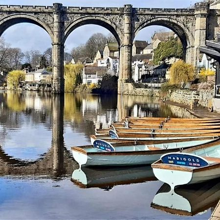 Castle Ings Jem Hotel Knaresborough Bagian luar foto